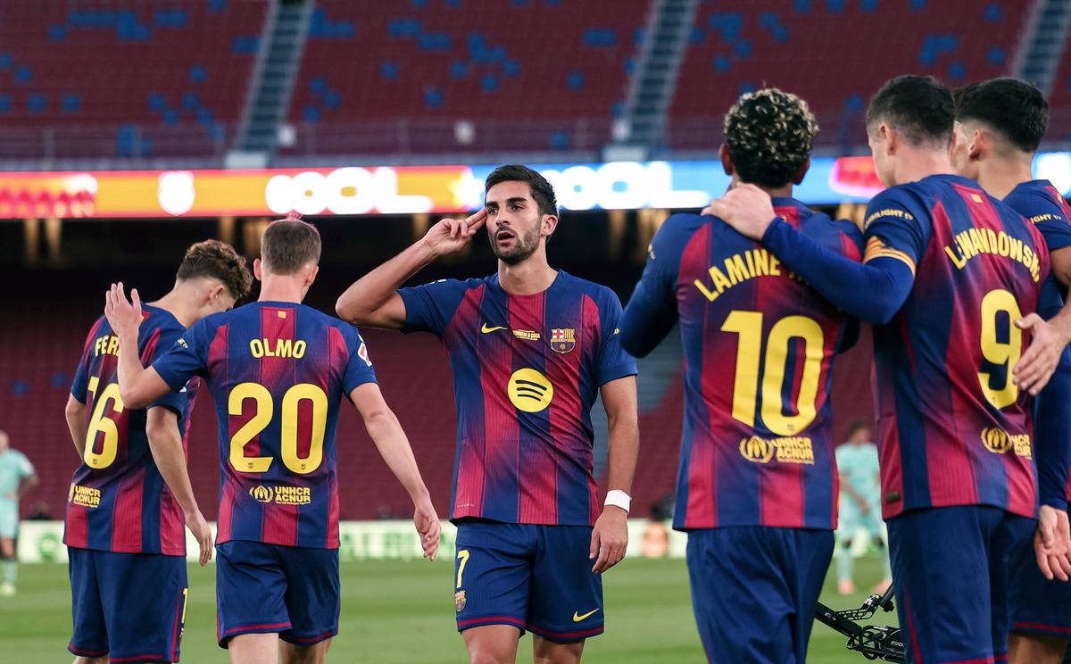 巴塞罗那力争主场反弹，阿拉维斯连遭两轮零封困境